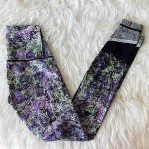 Lululemon Wunder Under Hi-Rise Tight size 4